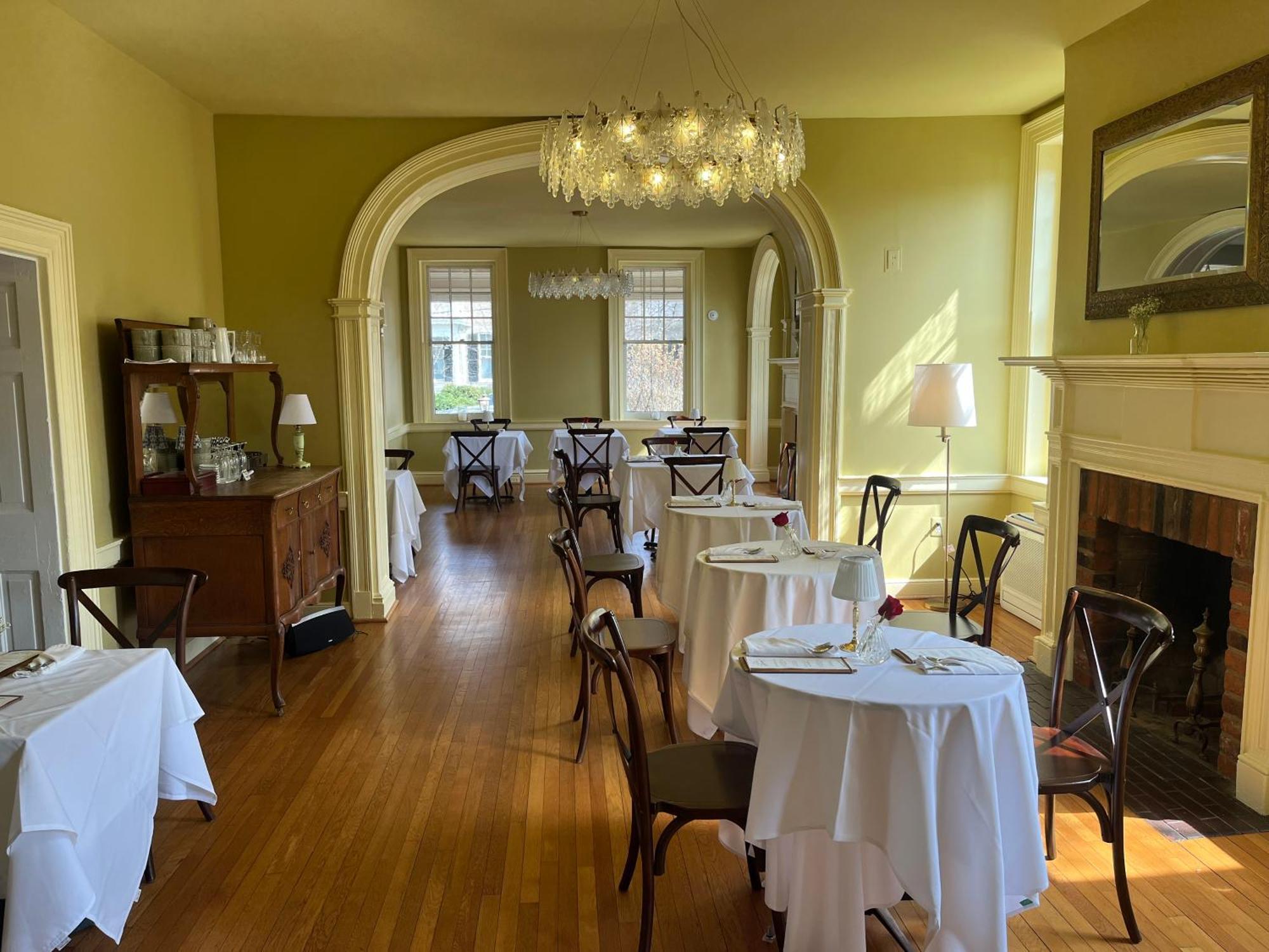Ironclad Inn And Bourbon Room Fredericksburg Eksteriør bilde